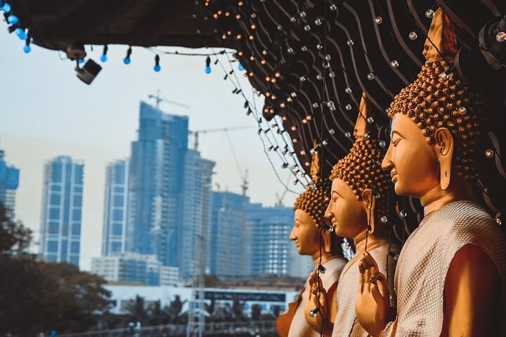 Sri Lanka, Colombo city gangaramaya temple